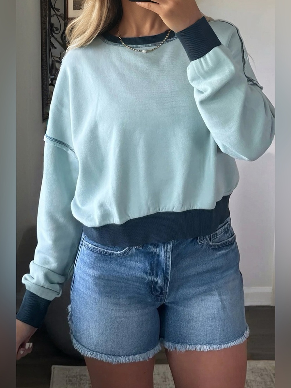 Contrast Edge Colorblock Patchwork Crop Sweatshirt